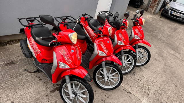 Vand flota 10-20 scutere Piaggio Liberty