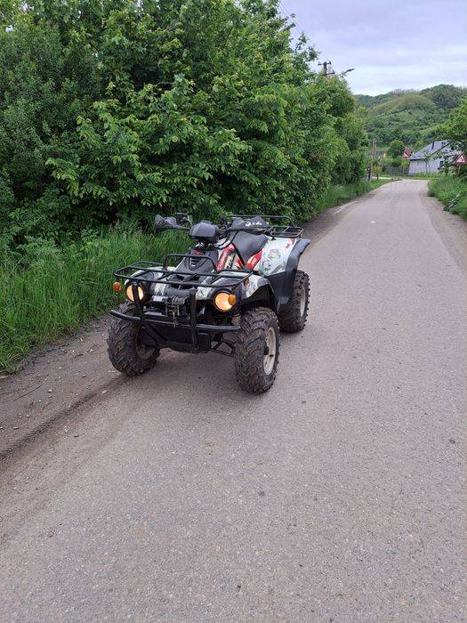 Vând atv linhai worker de 300cm 4x4