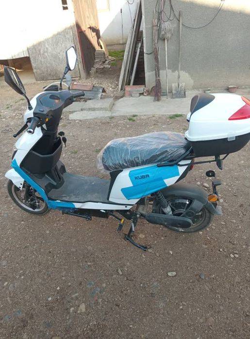 Scuter electric de vanzare