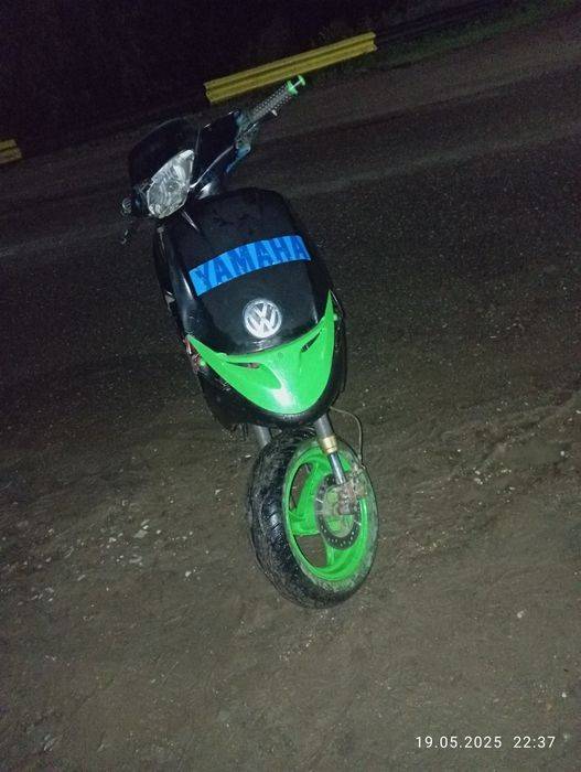 Vând sau schimb scuter Peugeot buxy SV 125