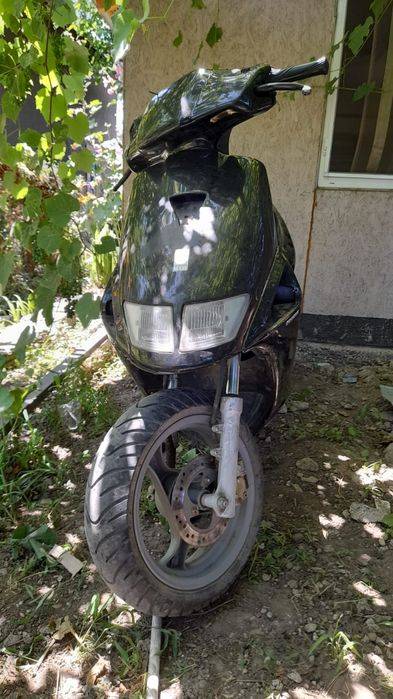 Scuter Aprilia..