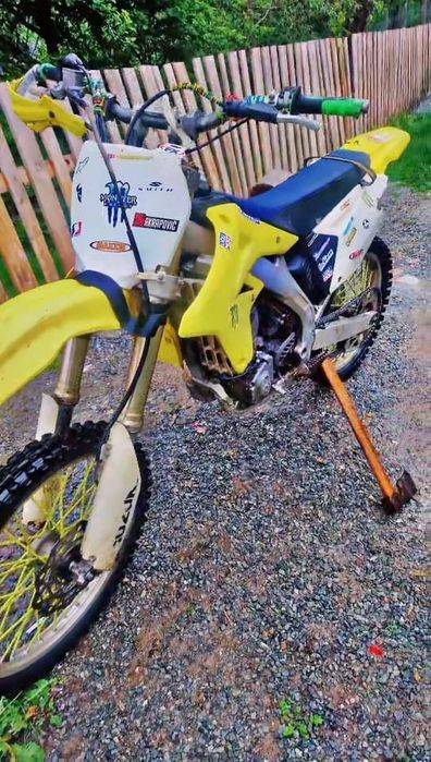 Vând sau schimb Suzuki RMZ 250cc 4t cu atv cel puțin 300cc
