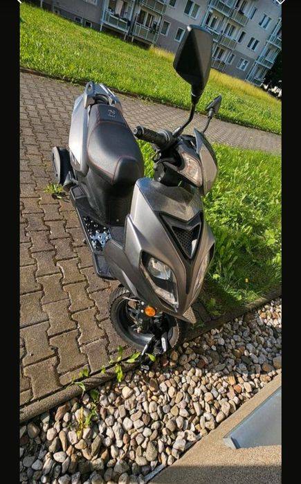 Scuter 45km/h an 2018