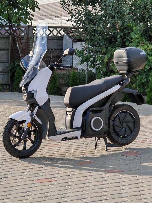 Silence S01 electric scuter 2023