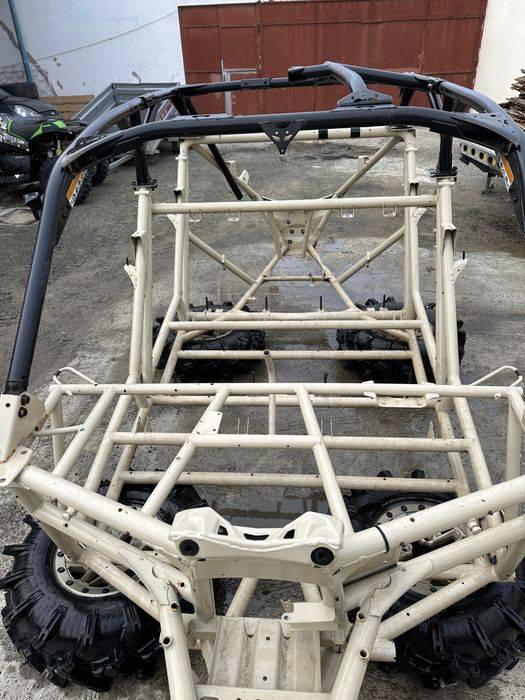 Vand sasiu plus rollcage maverick 4 locuri pentru proiect