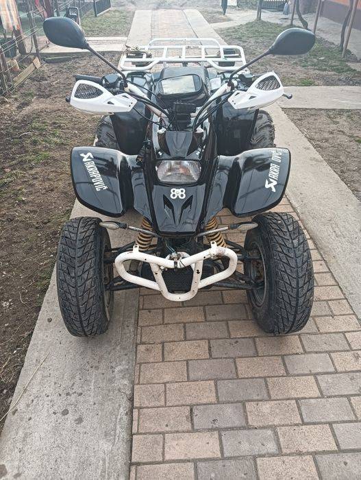 Vând atv smc barossa