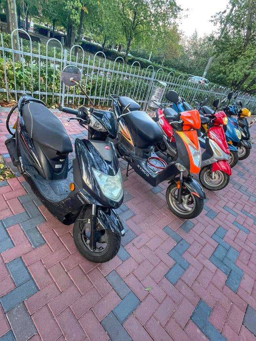 Vand Scuter 49 cc urgent