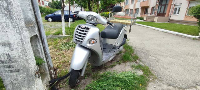 Kymco people 250 2004