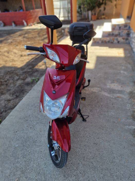 Vand Scuter Electric