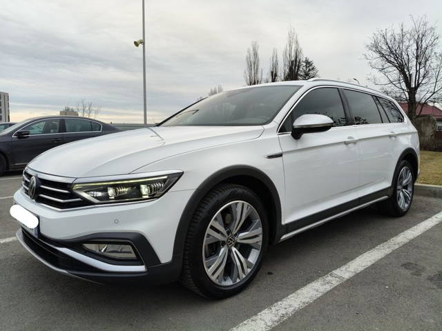 Volkswagen Passat Alltrack 2022/DSG/200cp/4Motion