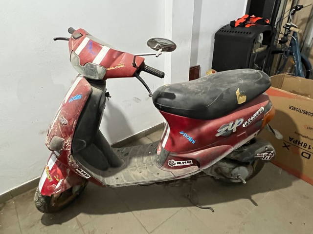 Vand scuter puaggio zip 50 cc