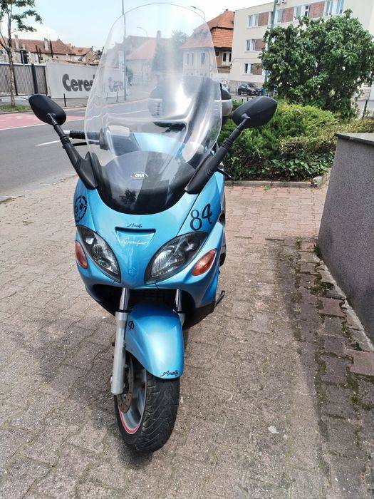 Piaggio x9 din 2002