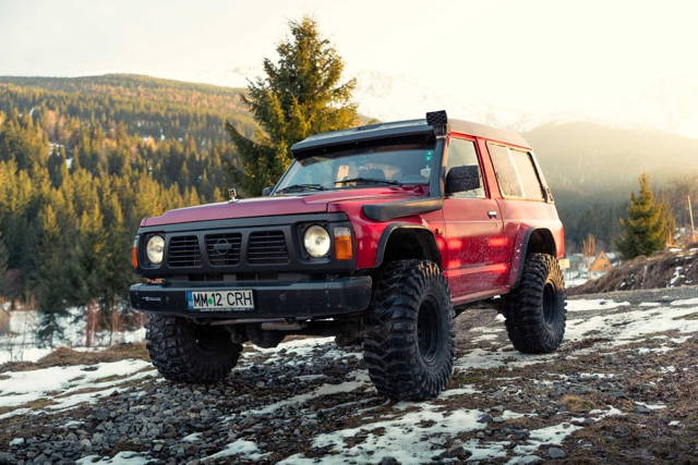 Nissan Patrol Y60