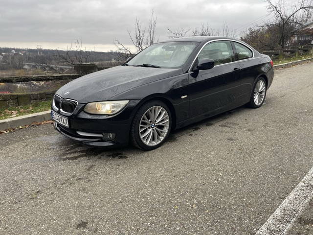 BMW E92 325d seria 3 facelift