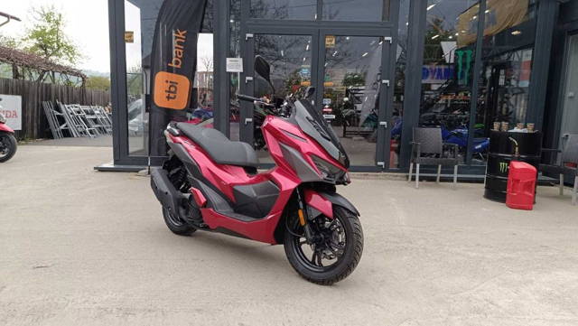 Scuter SYM JetX 125 CBS rulat 296km- se conduce cu B
