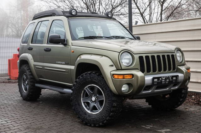Jeep Cherokee “Renegade” 4x4 Offroad 3.7 benzină/GAS 200 cp 2004
