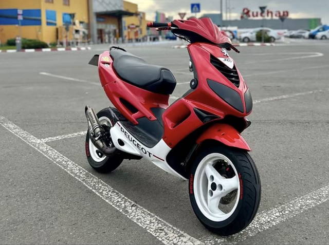 Scuter peugeott speedfight 307 wrc