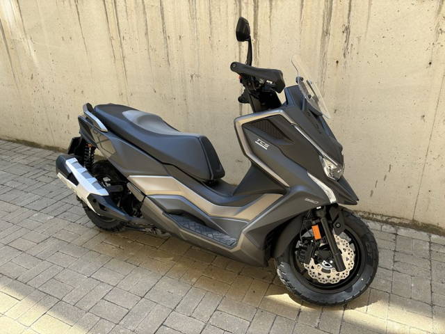 Vand Kymco DTX 360 ca nou