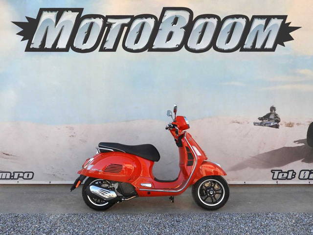 Scuter Vespa GTS Super 125 2024 | Rate | Leasing