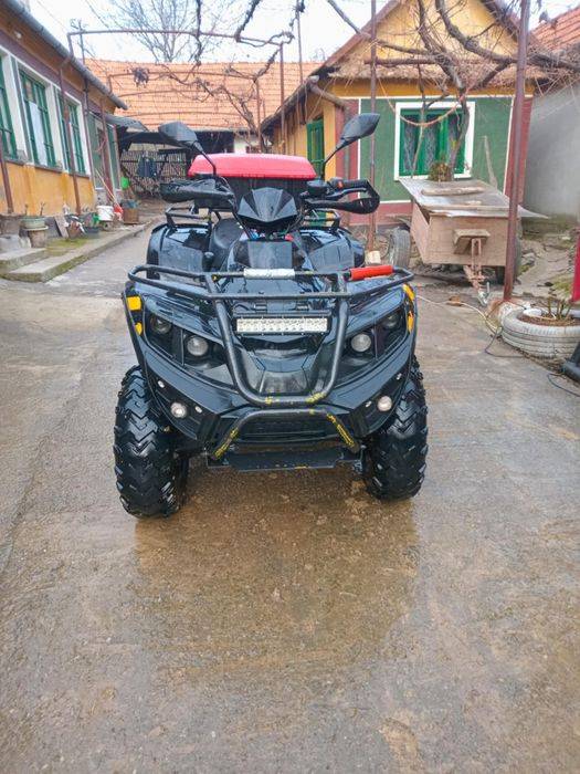 Vând atv de 300cc sau schimb cu cross de 250cc