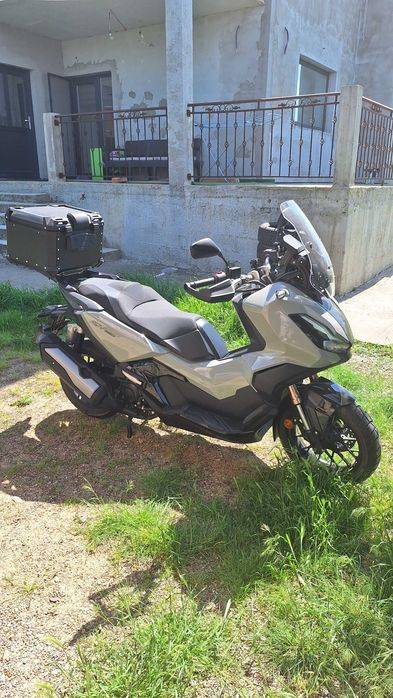 Vand scuter Honda ADV 350