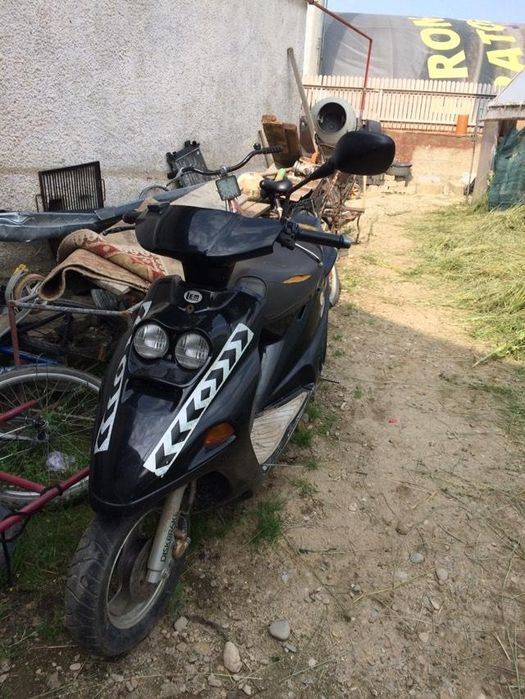 Vând schimb scuter Yamaha mbk 50cc