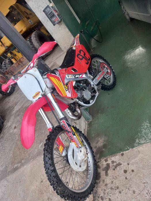 Vând Honda Cr 125