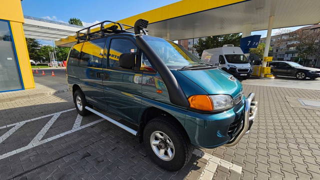 REZERVAT - Mitsubishi L400 Delica 4x4 Space Gear expedition
