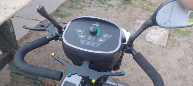 Scuter starling s700