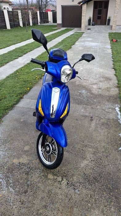 Scuter electic Ztech Yadea