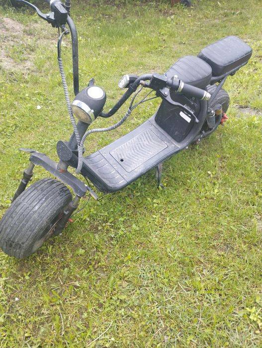 Vând scuter electric Harley