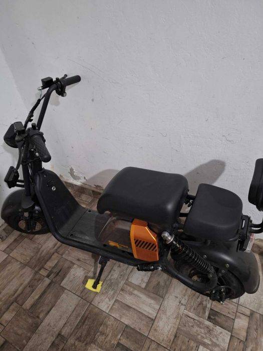 Scuter electric de vanzare