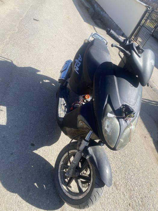 Vand scuter ARN de 125cc