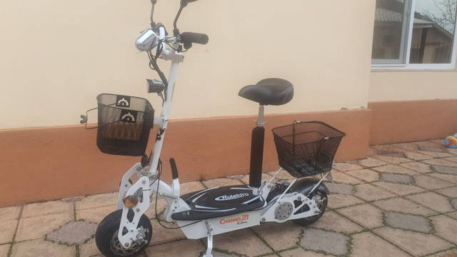 Tricicleten scuter electric
