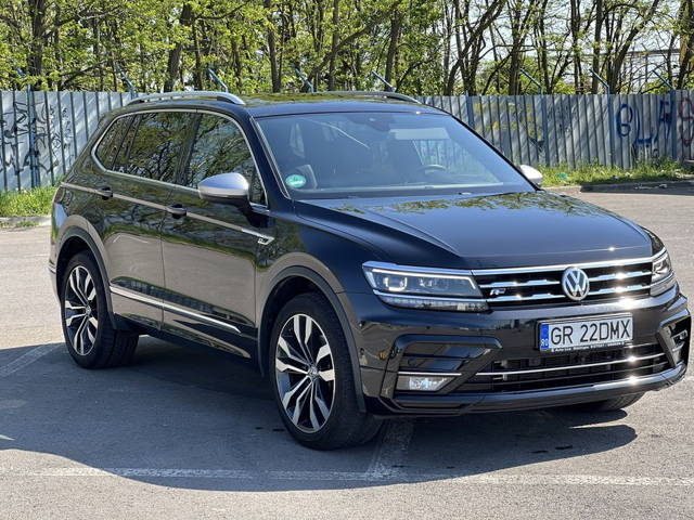VW Tiguan Allspace Highline R-Line 2.0 TDI 200 CP DSG 4MOTION | 2021