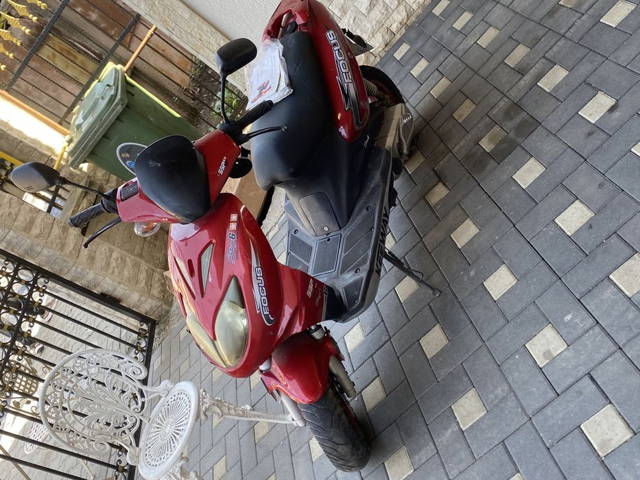Vand scuter 49cc  KEEVAY