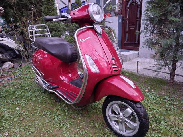 Piaggio Vespa Primavera