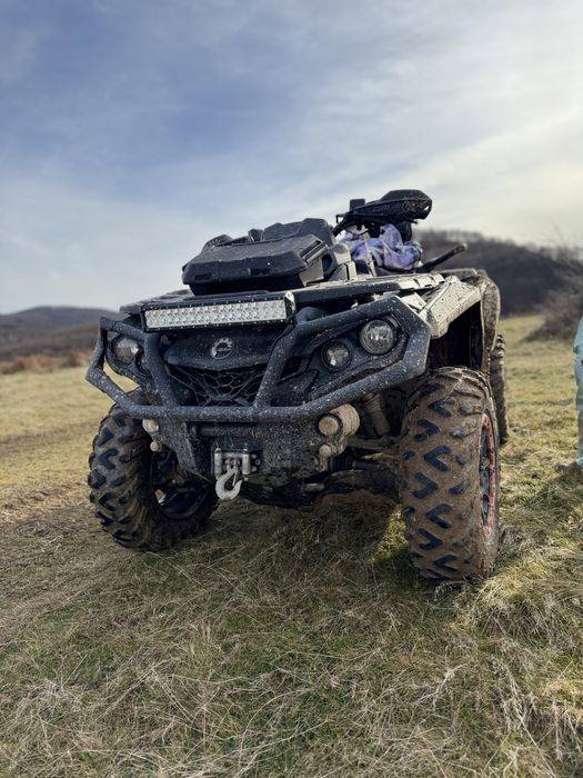Can-Am Outlander 1000