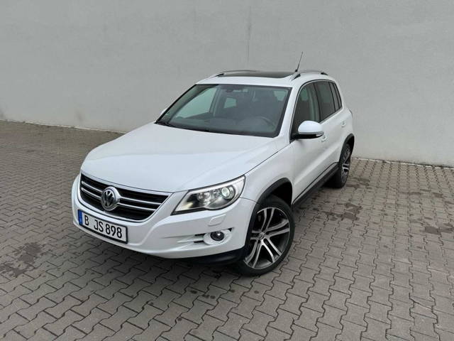 VW Tiguan R-Line / An 2010 / Motor 2.0 TDI / Automat / Euro 5