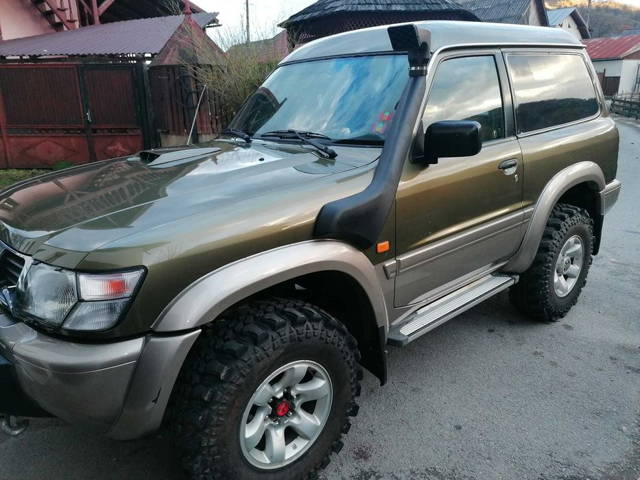 DE VANZARE NISSAN PATROL GR Y61 2.8 Diesel (sau schimb cu autoturism)