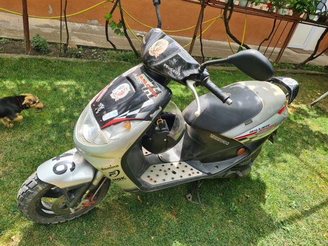 Vand Scuter Peugeot