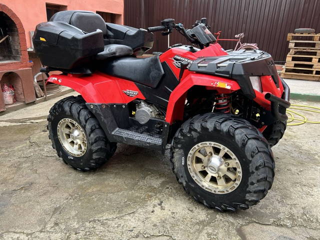 Vind Atv 4x4 Polaris Schimb cu auto