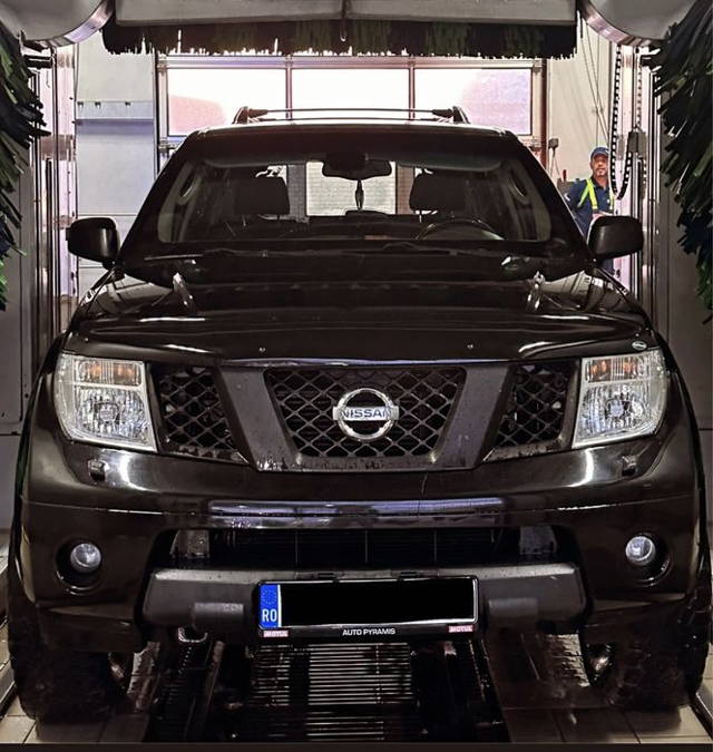 NISSAN 4x4 Off-Road