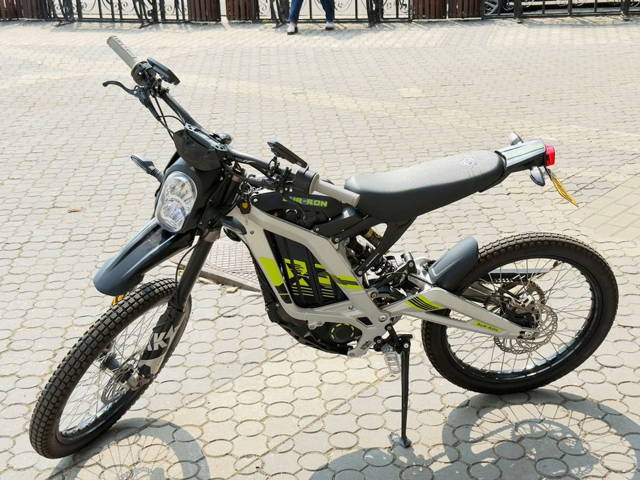Surron Light Bee L1E X 2022