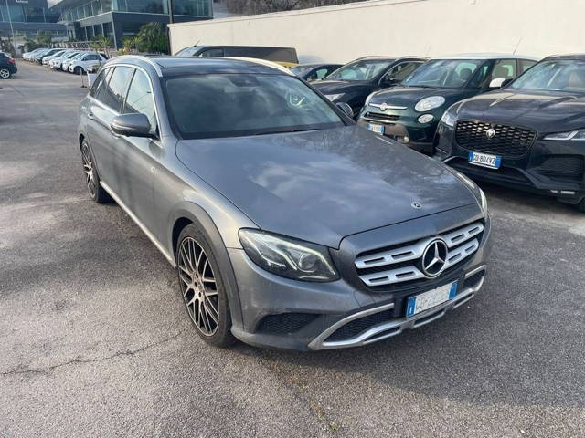 Mercedes-Benz E All-Terrain 220d Premium - 4-Matic - Diesel -