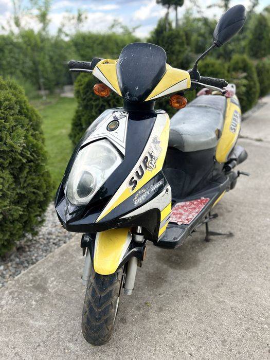 Scuter FirstBike 50