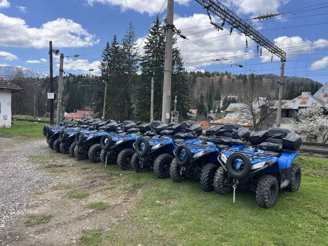 Se vinde 8 atv uri CF Moto 450s 2021