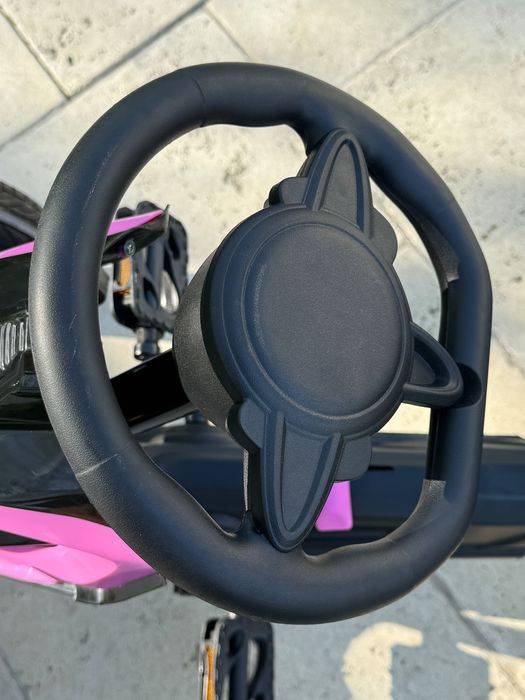 Go Kart roz fetite