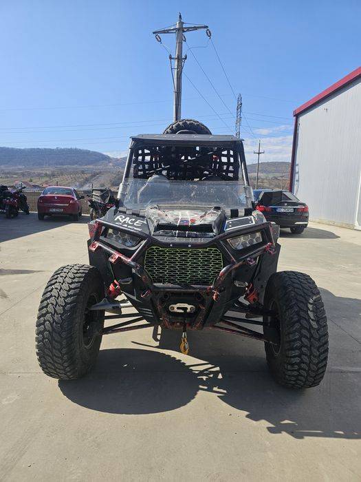 Vând polaris RZR 1000 TURBO