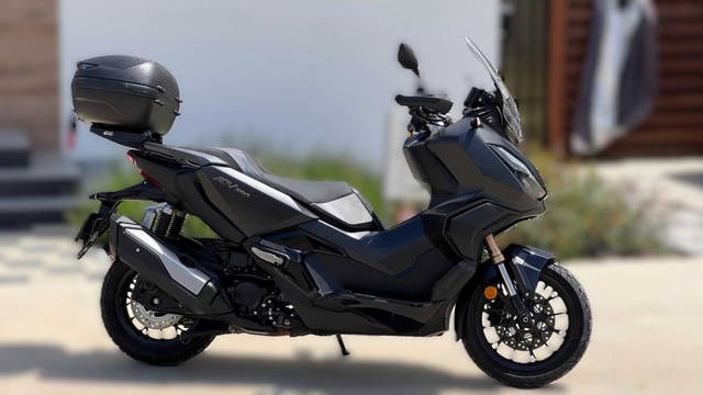 Honda ADV 350 Impecabil, Garantie, MY24, Black Pearl Nightstar